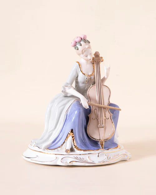 Home Studio | Antique-Inspired Porcelain Beauty – Victorian Lady Statue | Elegant Vintage Decor (25 cm)