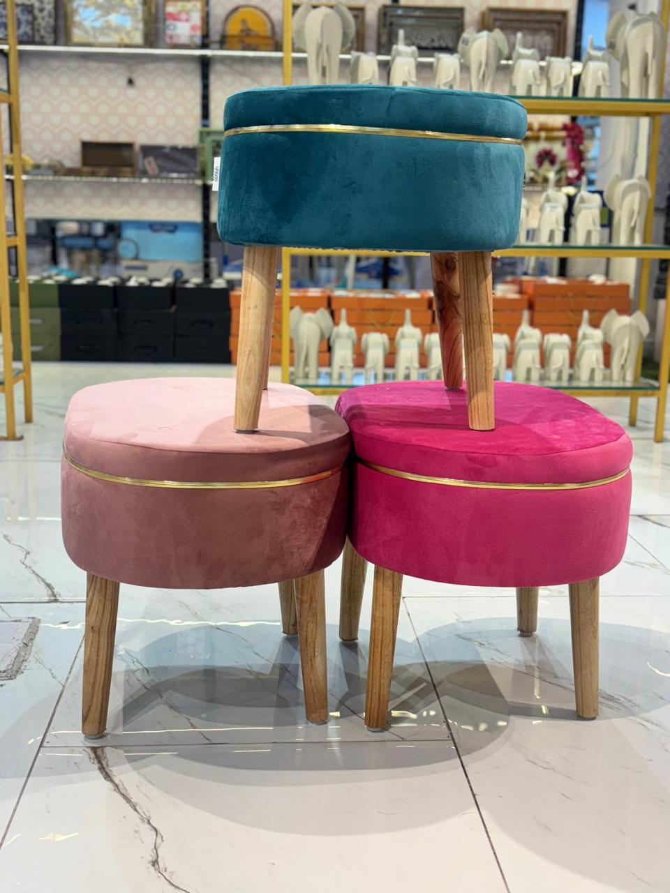 Round Pink Ottoman Pouffe – Stylish Wooden Bench Stool for Living Room, Bedroom & Home Décor