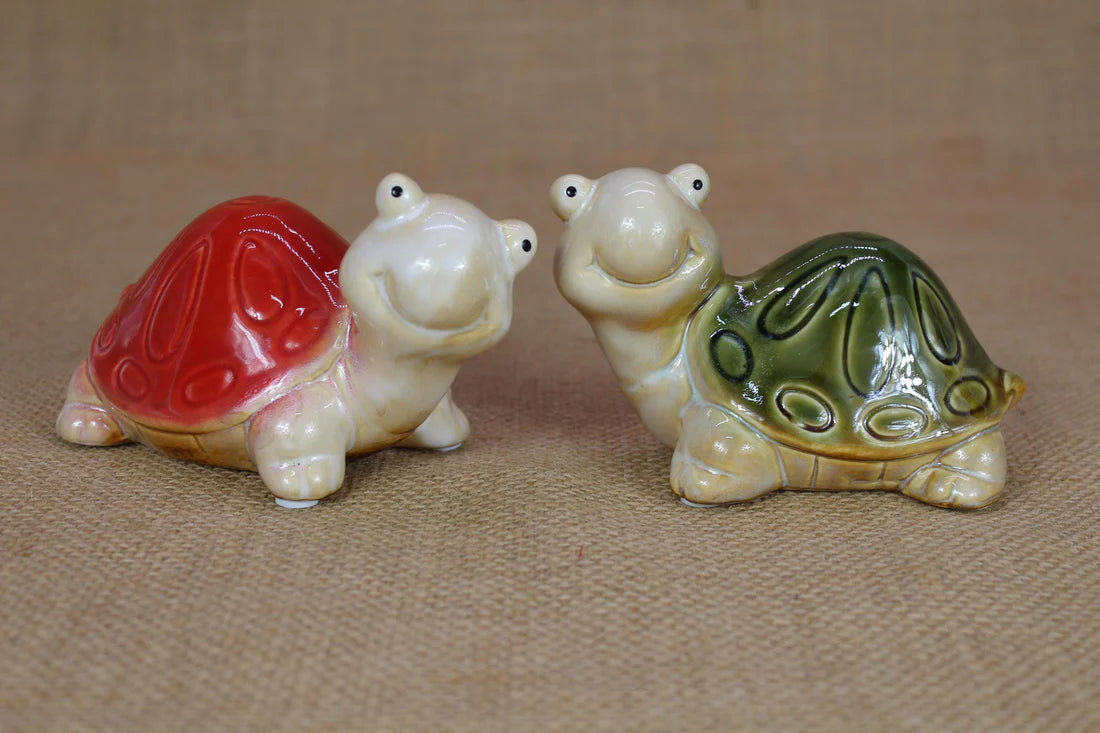 Home Studio | Glazed Turtle Friends Figurine Set – 2 Big Pieces | Cute Collectible Decor